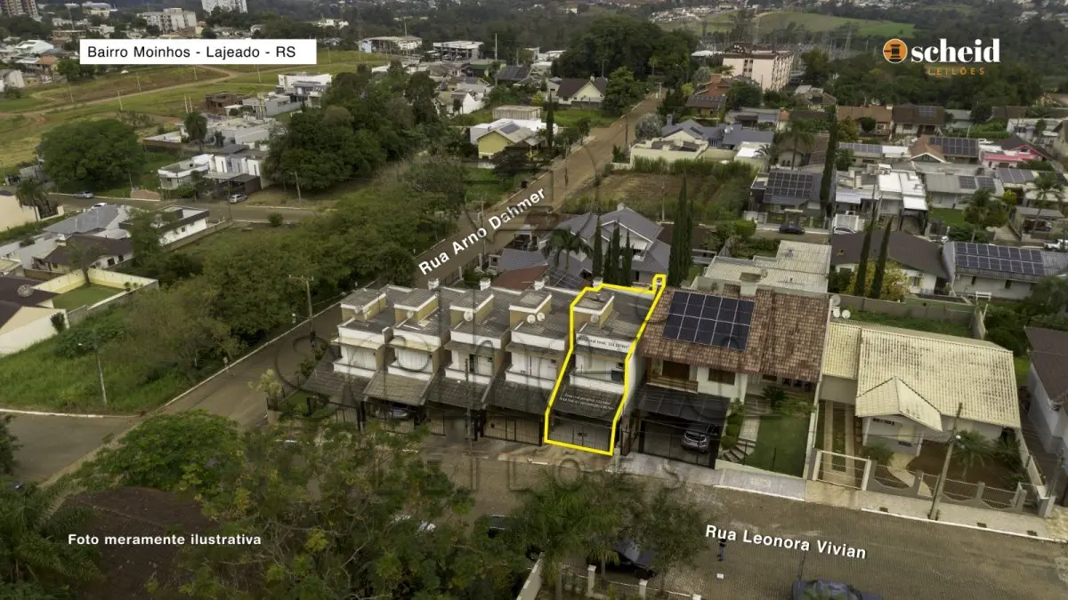 LOTE 001 - Sobrado n° 05,  com a área real privativa de 112,440000m², situado no Residencial Vista dos Moinhos, localizado na Rua Leonora Vivian, nº 252, bairro Moinhos, Lajeado/RS