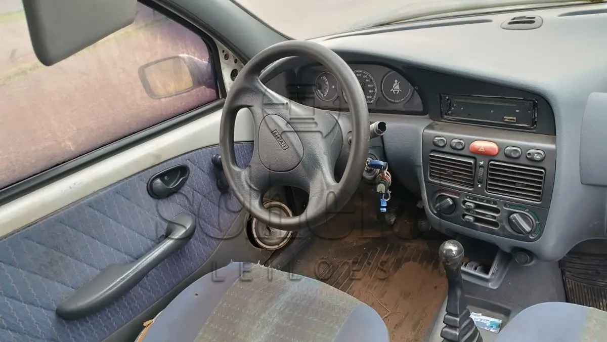LOTE 008 - Fiat/Palio EX, placa IIL 2G50, branco, ano/modelo 1998/1999