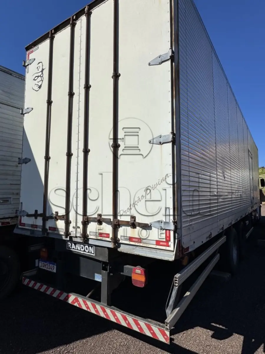 LOTE 005 - VW/25.370 CLM EQUIPG CA, placa IQH 1D49, branco, ano/modelo 2009/2010