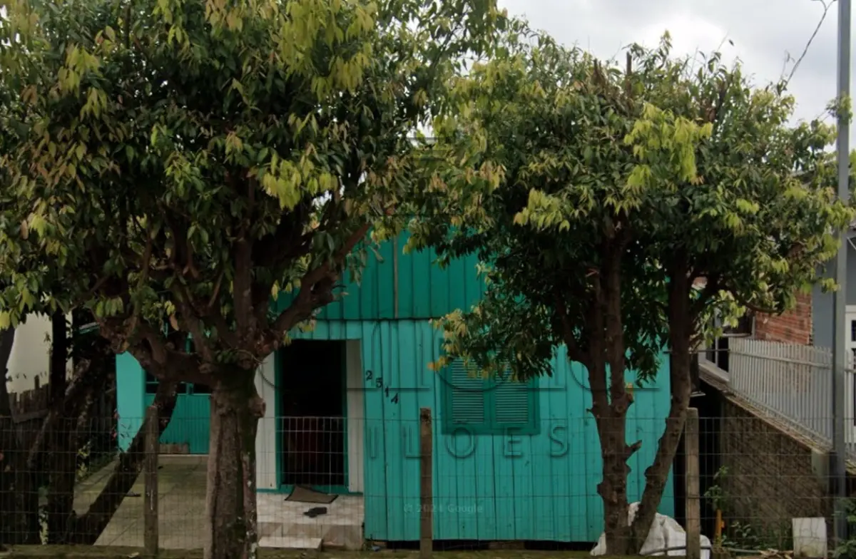 Área de 220,60m², contendo uma casa de alvenaria de padrão simples, situado no lado esquerdo sentido sul-norte da rua wilma helena kunz, bairro bela vista, venâncio aires/rs
