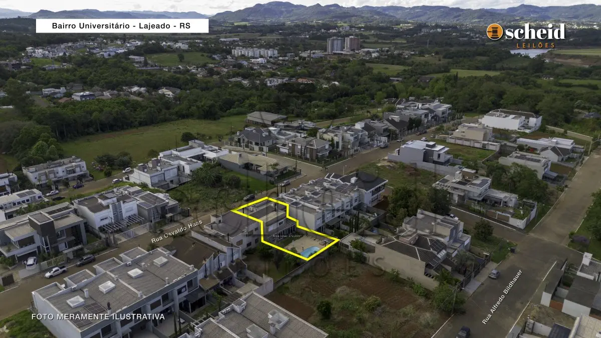 LOTE 001 - Área de 372,00m², edificada uma casa residencial em alvenaria com dois pavimentos, totalizando 212,35m² de área construída, localizada na Rua Osvaldo Haas, n° 361, bairro Universitário, Lajeado/RS