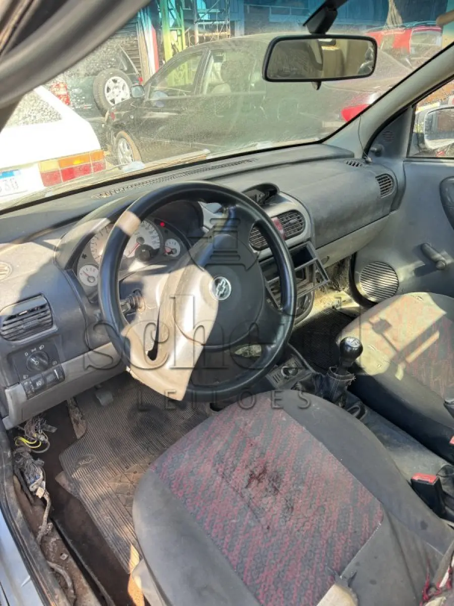 LOTE 002 - GM/Montana Sport, placa IME 5D10, prata, ano/modelo 2004/2005