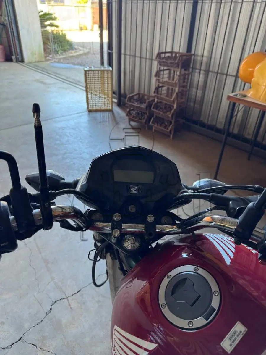 LOTE 003 - Honda/CG 160 Start, placa EYU 0A26, vermelha, ano/modelo 2022