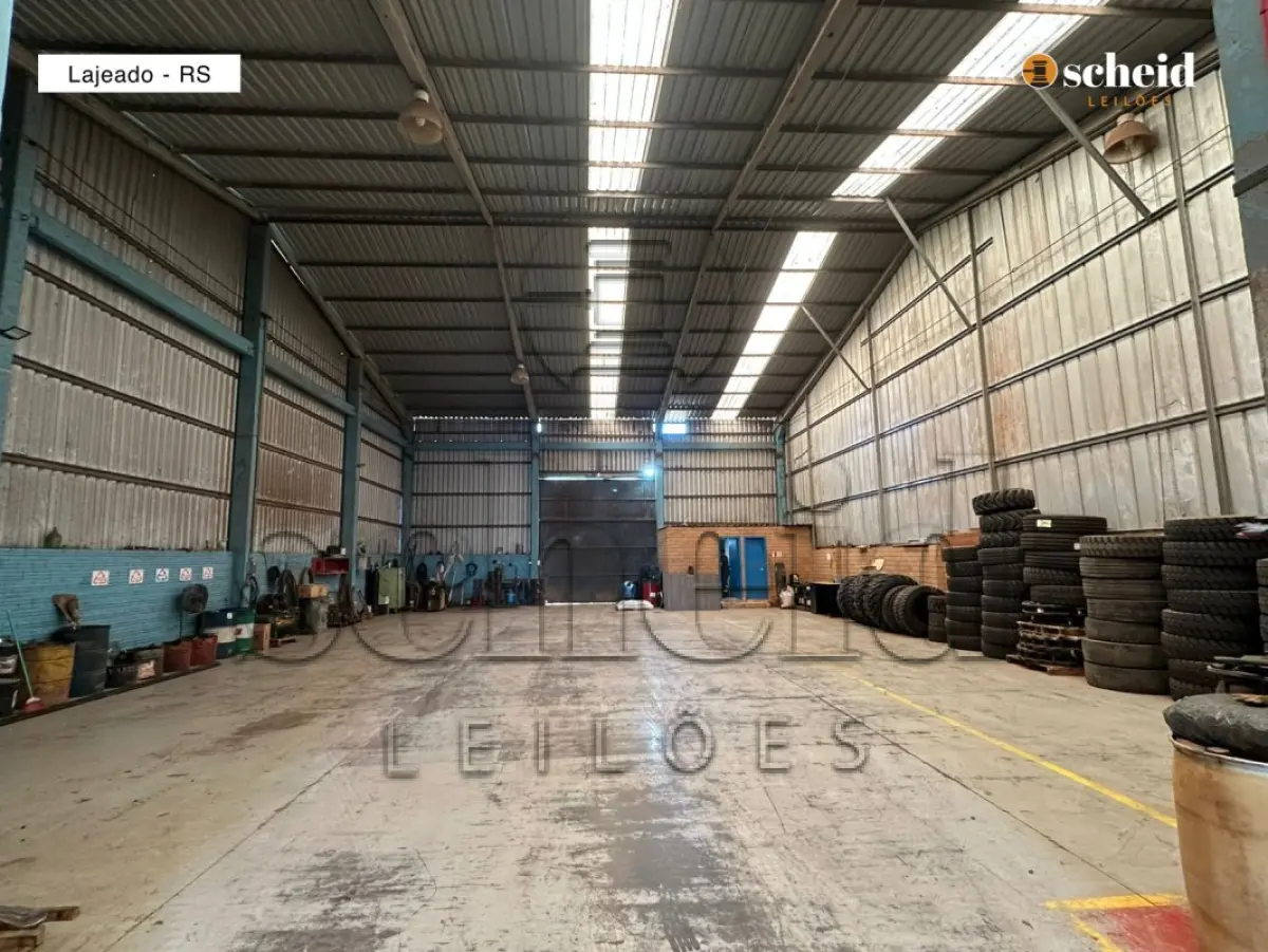 LOTE 001 - Área de 13.951,80m², contendo edificações, localizada na Rua Lydio Frizzo, bairro Bom Pastor, Lajeado/RS