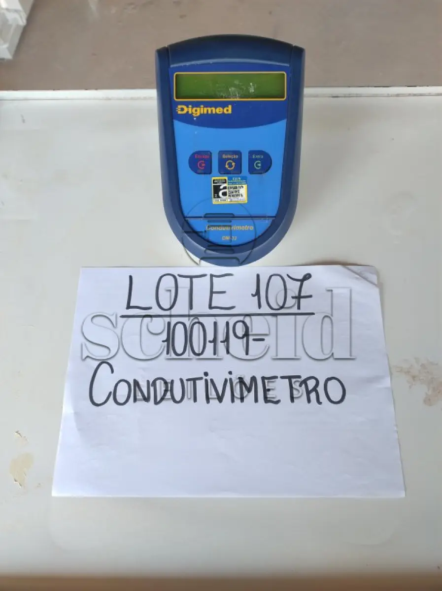 LOTE 107 - CONDUTIVÍMETRO PORTÁTIL DIGIMED DM-32 AZ