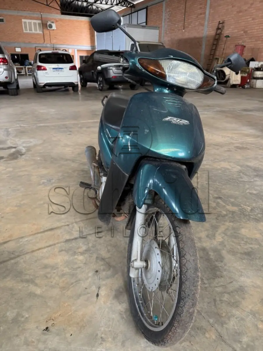 LOTE 009 - Honda/C100 BIZ, placa IMD 6E80, verde, ano/modelo 2004/2005