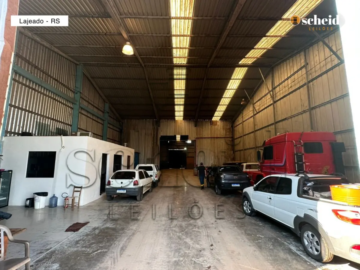 LOTE 001 - Área de 13.951,80m², contendo edificações, localizada na Rua Lydio Frizzo, bairro Bom Pastor, Lajeado/RS