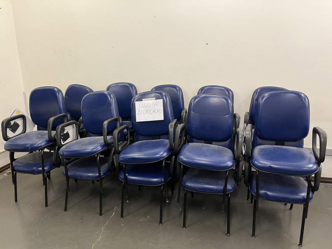 LOTE 054 - 20 CADEIRAS DE AUDITÓRIO AZUL