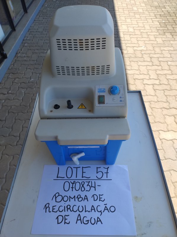 LOTE 057 - BOMBA DE RECIRCULAÇÃO DE ÁGUA VELP