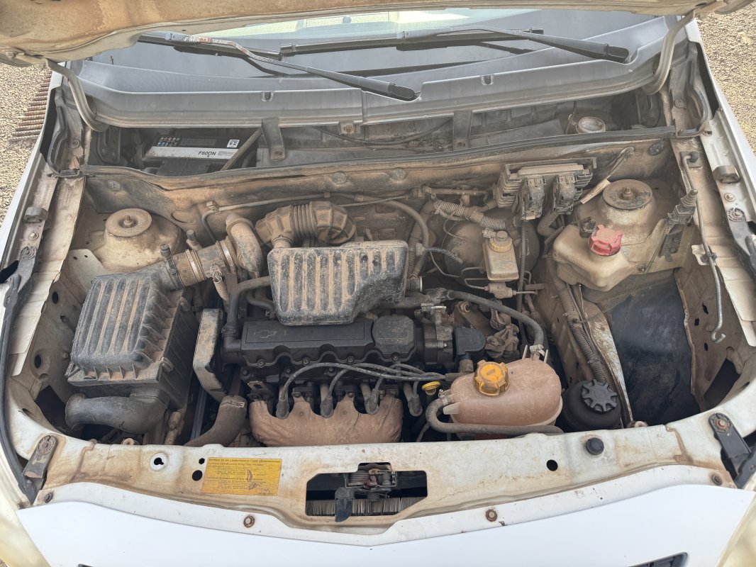 LOTE 011 - GM/Montana LS, placa ISX 5195, branca, ano/modelo 2012