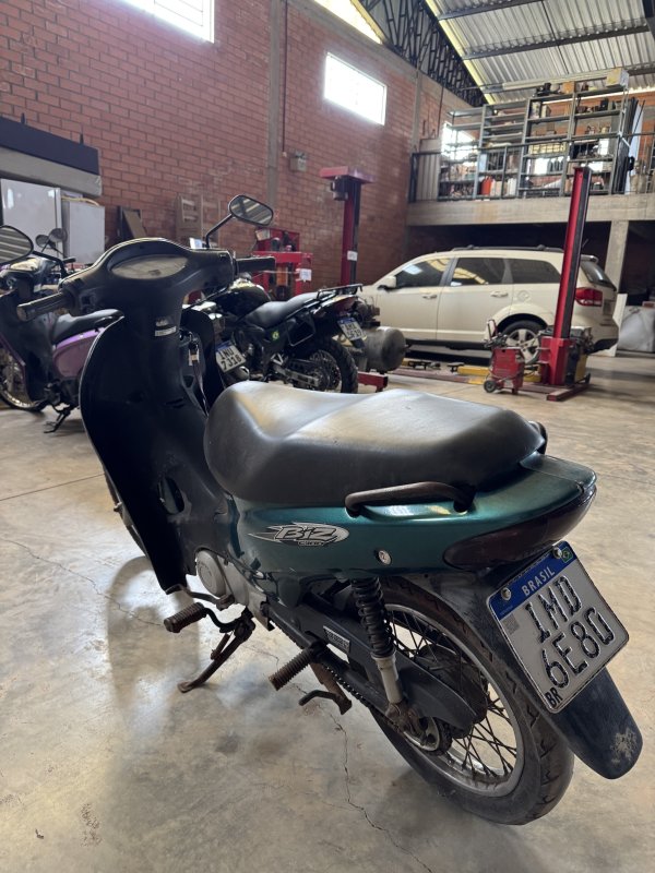 LOTE 009 - Honda/C100 BIZ, placa IMD 6E80, verde, ano/modelo 2004/2005