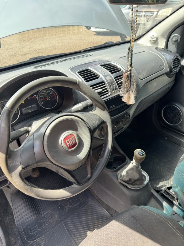 LOTE 008 - Fiat/Siena Attractiv 1.4, placa ITH 9B50, cinza, ano/modelo 2012/2013