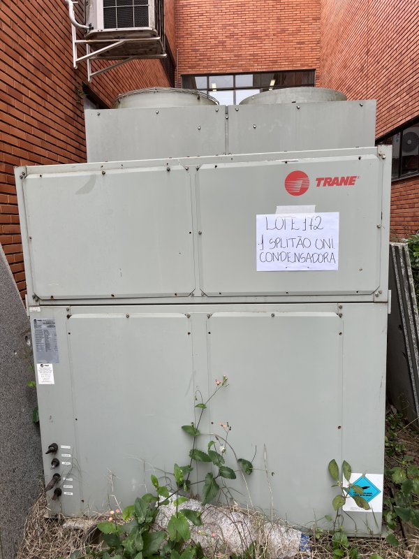 LOTE 172 - SPLITÃO UNIDADE CONDENSADORA 10TR TRANE