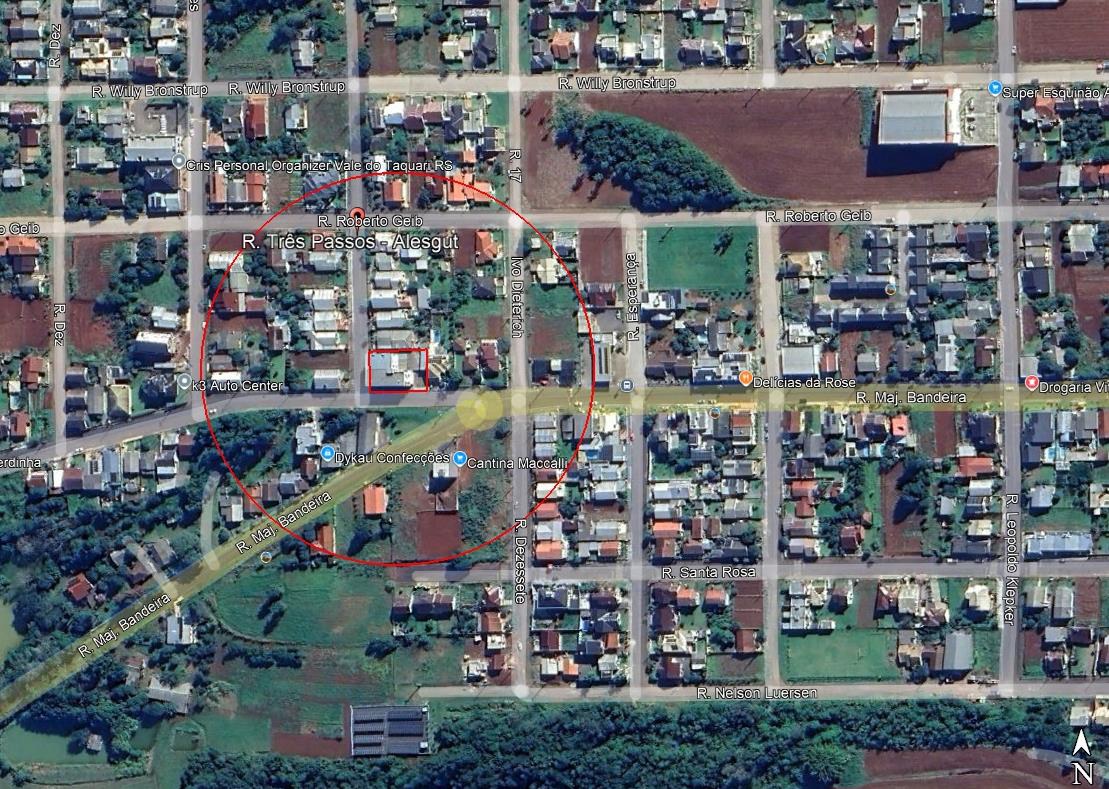 LOTE 001 - 50% de uma área de 726,00m², com um prédio comercial e residencial de alvenaria e concreto (pavimento térreo) com 310,96m², um prédio comercial e residencial de alvenaria e concreto com 322,13m², e, uma ampliação residencial de alvenaria e concreto (3° pavimento) com 325,35m², localizada na Rua Três Passos, esquina com a Rua Theobaldo Konrad, bairro Alesgut, Teutônia/RS