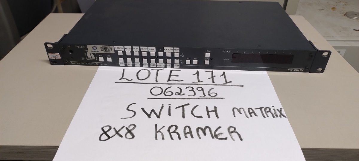 LOTE 171 - SWITCHER MATRIX 8X8 KRAMER VS-88HN CINZA